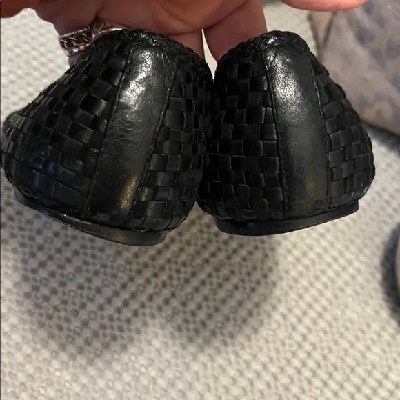 BCBGMaxAzria Black Woven Leather Textured Floral Applique Slip On Flats - Picture 11 of 16